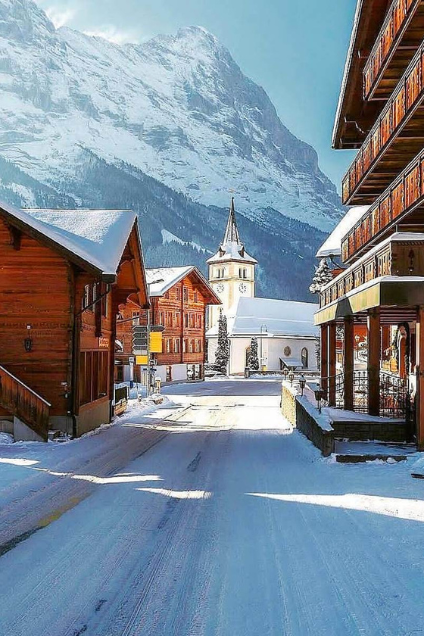 destination image